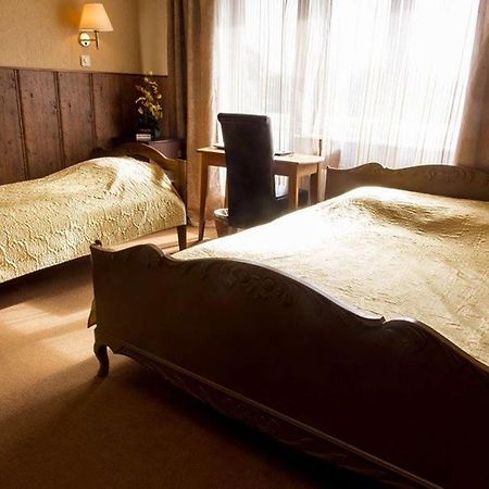 Vahe Guest House Пилтсамаа Екстер'єр фото