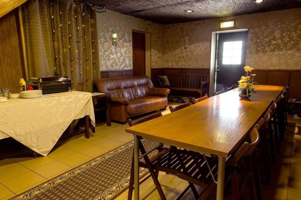 Vahe Guest House Пилтсамаа Екстер'єр фото